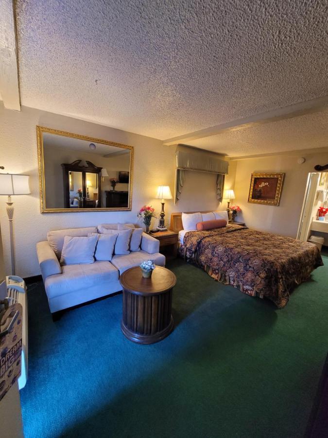 Express Inn And Suites Гастония Экстерьер фото