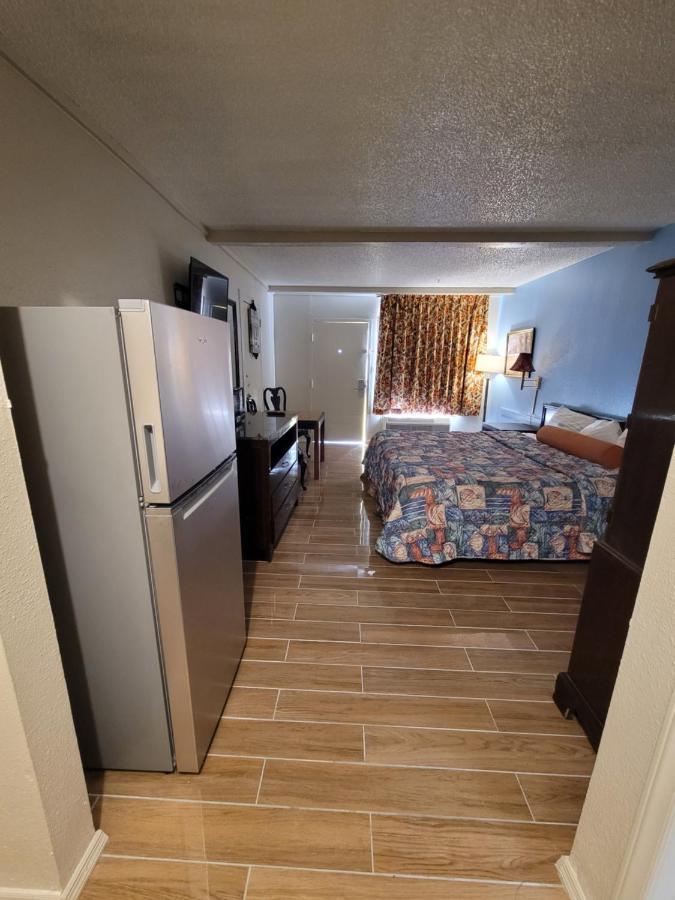Express Inn And Suites Гастония Экстерьер фото