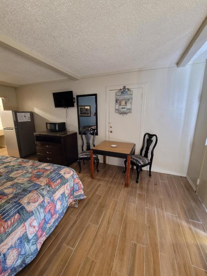 Express Inn And Suites Гастония Экстерьер фото